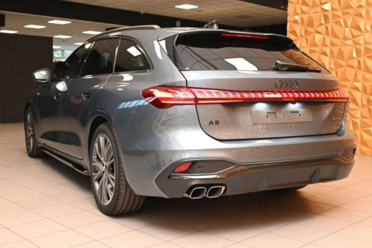 Audi A5 Avant 2.0 tdi mhev+ S line edition 204cv s-tronic (4)