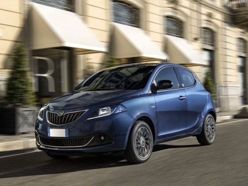 Lancia Ypsilon 1.0 FireFly 5 porte S&S Hybrid Silver Plus