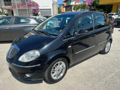 Lancia Musa 1.3 Mjt 16V 95 CV DPF Oro usata