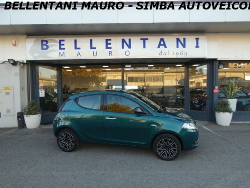 Lancia Ypsilon 1.2 69 CV 5 porte Gold