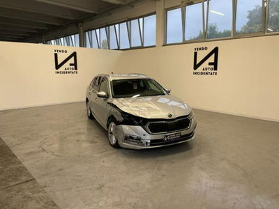 Skoda Octavia Station Wagon 1.5 G-TEC DSG Wagon Executive usata