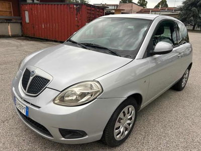 Lancia Ypsilon 1.3 MJT 75 CV Elle usata