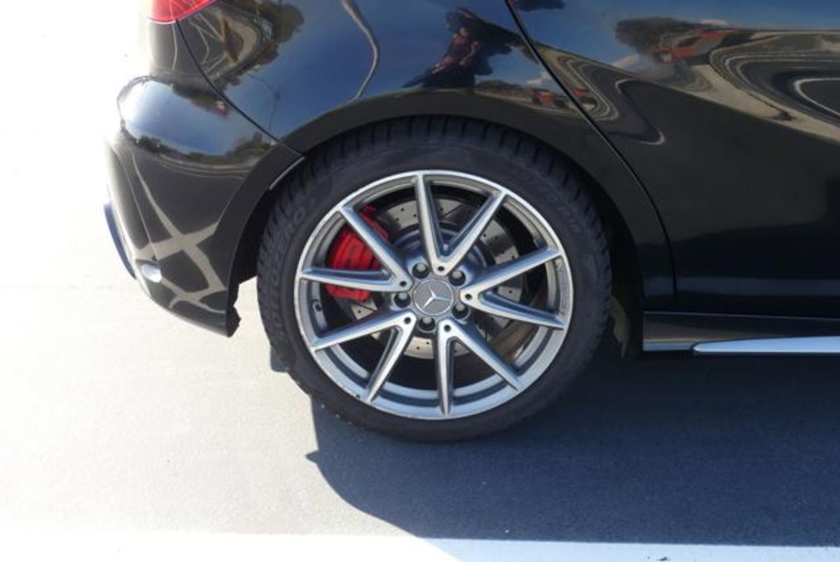 Mercedes-Benz Classe A 45 AMG 4Matic Automatic (10)