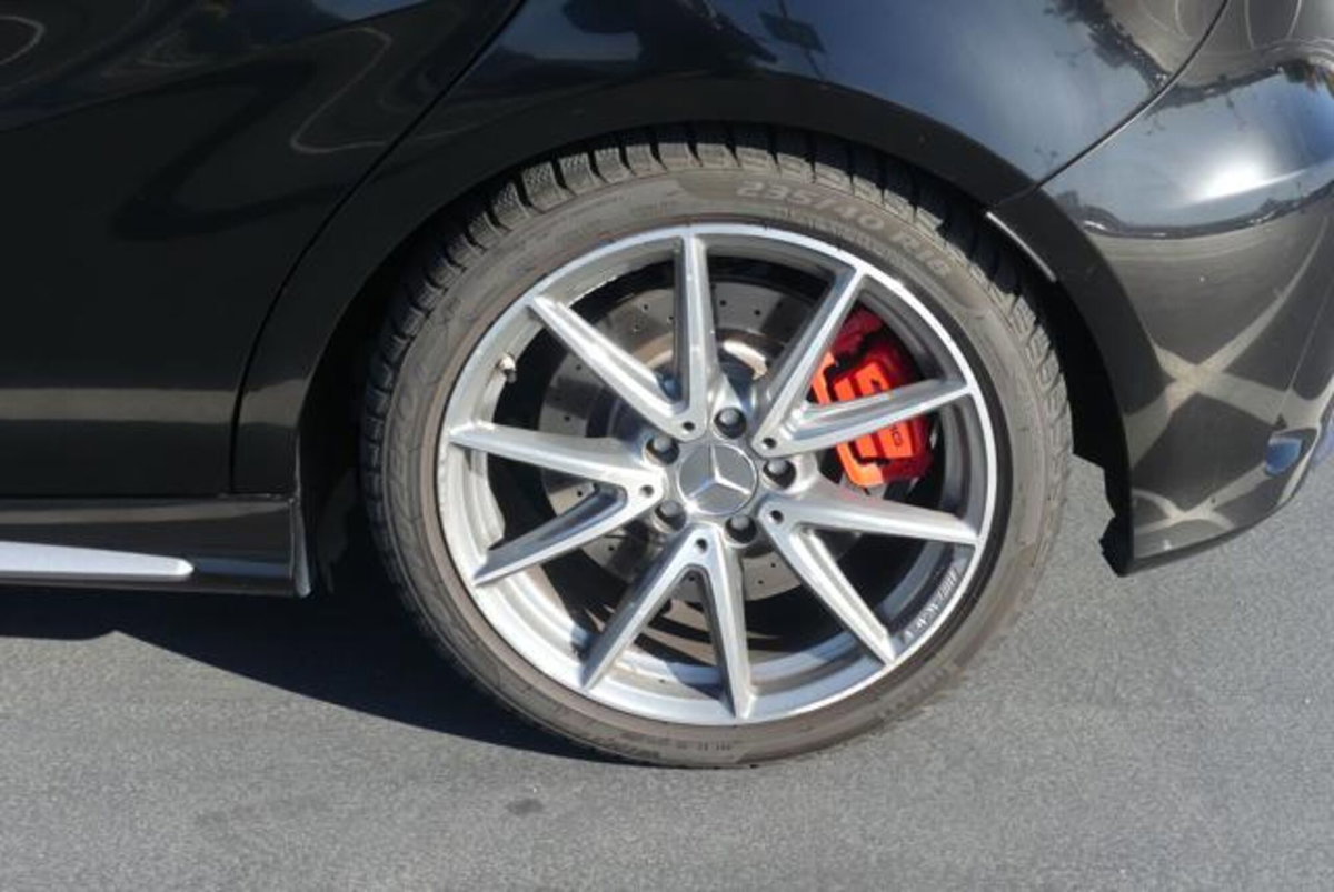 Mercedes-Benz Classe A 45 AMG 4Matic Automatic (11)