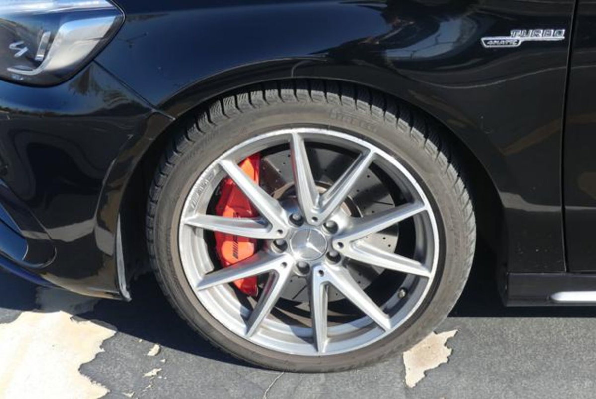 Mercedes-Benz Classe A 45 AMG 4Matic Automatic (12)