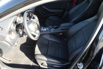 Mercedes-Benz Classe A 45 AMG 4Matic Automatic (16)