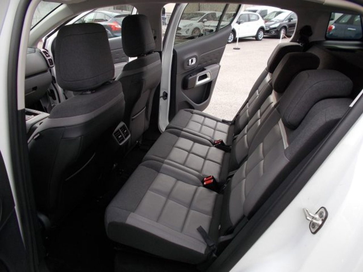 Citroen C5 Aircross Aircross Hybrid 225 E-EAT8 Shine (13)
