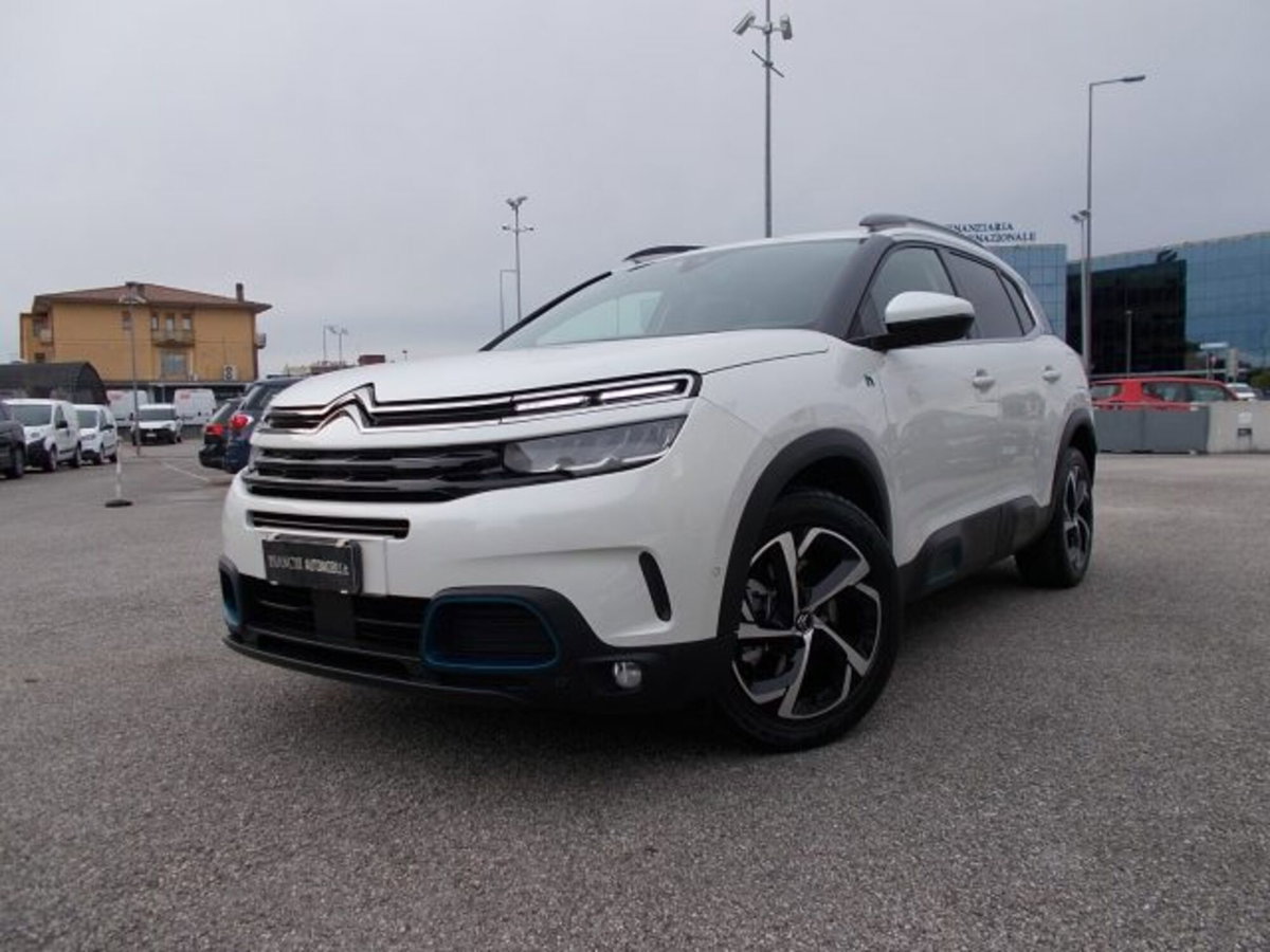 Citroen C5 Aircross Aircross Hybrid 225 E-EAT8 Shine (2)