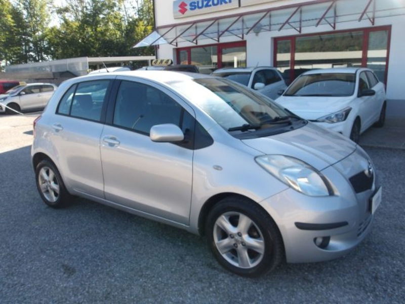Toyota Yaris 1.3 5 porte