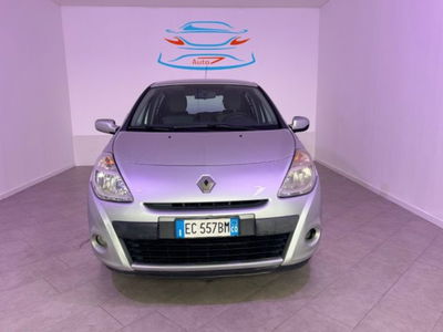 Renault Clio 1.2 16V 5 porte Luxe usata
