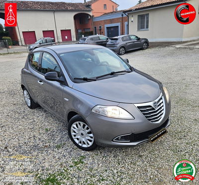 Lancia Ypsilon 1.2 69 CV 5 porte Gold