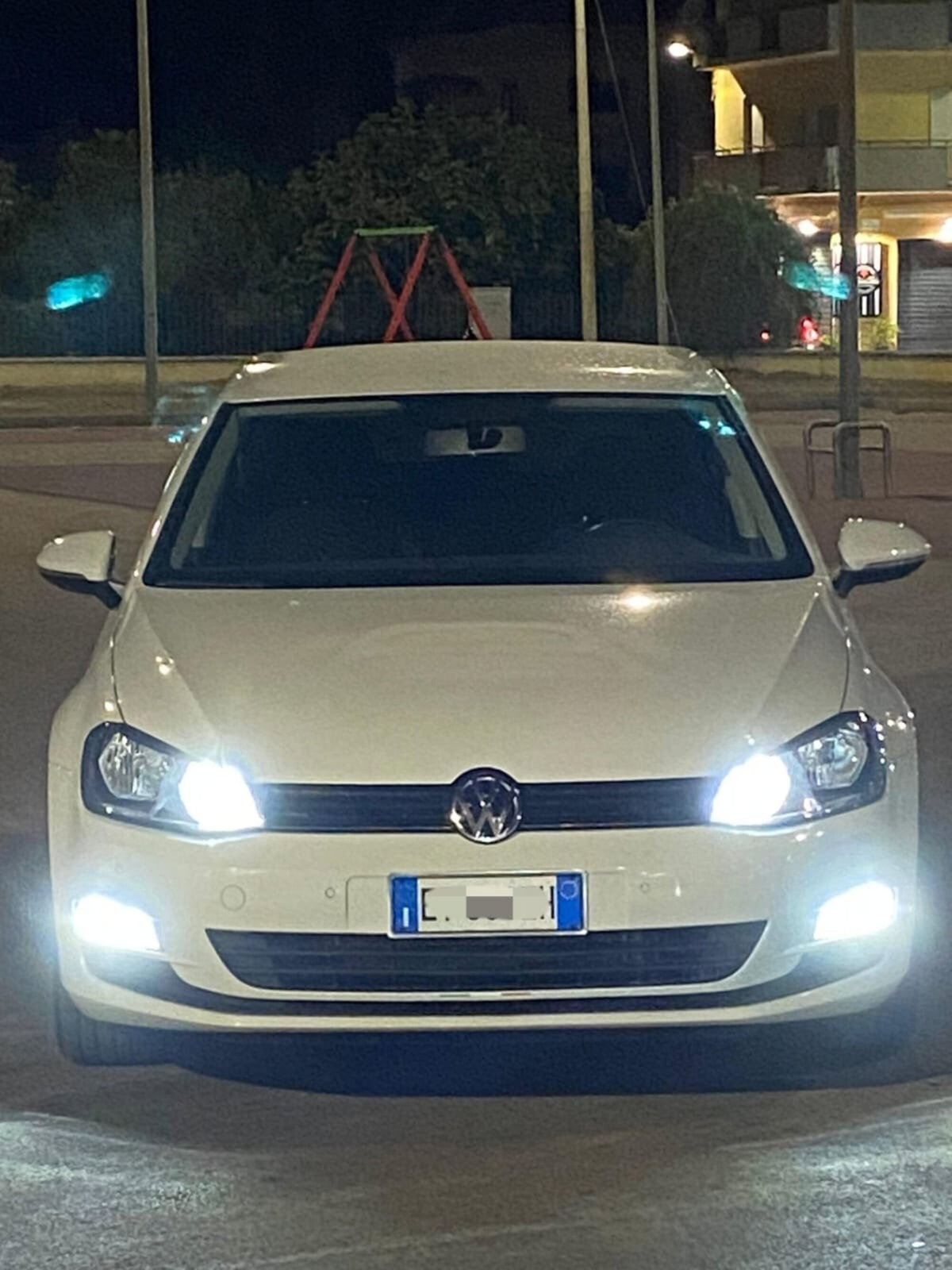 Volkswagen Golf Sportsvan 1.6 TDI Comfortline BlueMotion Technology (2)