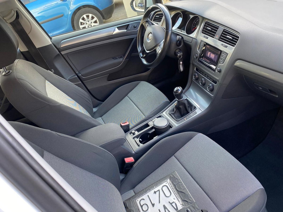Volkswagen Golf Sportsvan 1.6 TDI Comfortline BlueMotion Technology (4)