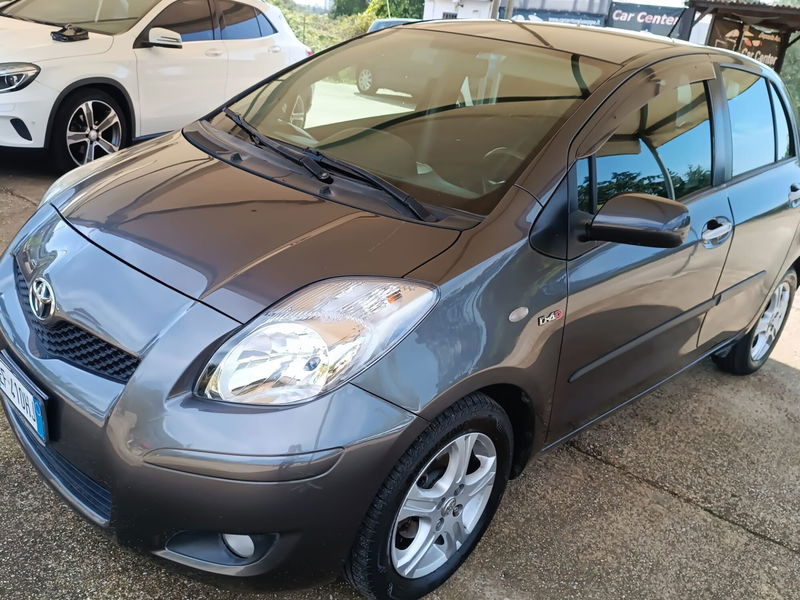 Toyota Yaris 1.D-4D DPF 5 porte M-MT Sol