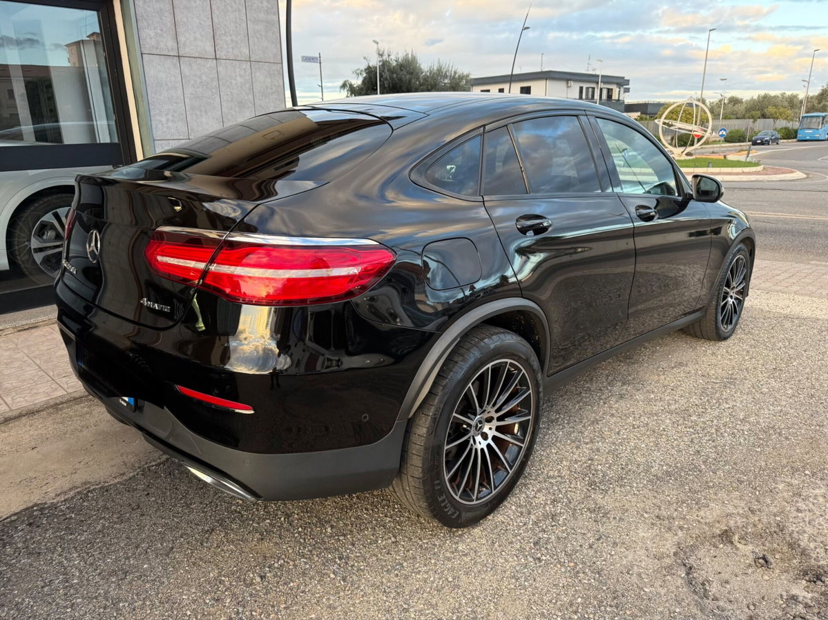 Mercedes-Benz GLC Coupé 250 d 4Matic Coupé Premium (4)
