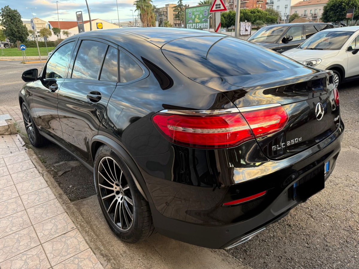 Mercedes-Benz GLC Coupé 250 d 4Matic Coupé Premium (5)