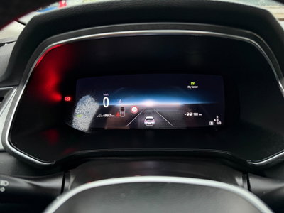 Renault Captur Plug-in Hybrid E-Tech 160 CV Techno (14)