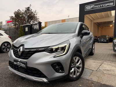 Renault Captur Plug-in Hybrid E-Tech 160 CV Techno (2)