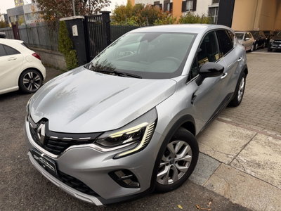 Renault Captur Plug-in Hybrid E-Tech 160 CV Techno (3)