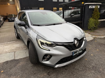 Renault Captur Plug-in Hybrid E-Tech 160 CV Techno (6)