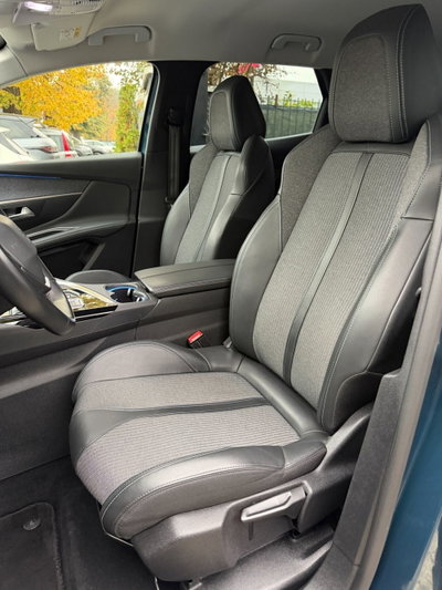 Peugeot 3008 Hybrid 225 e-EAT8 Allure Pack (9)