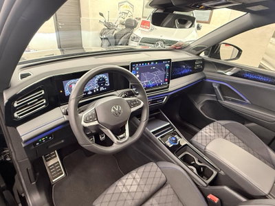 Volkswagen Tiguan 2.0 tdi R-Line 4motion 193cv dsg (8)