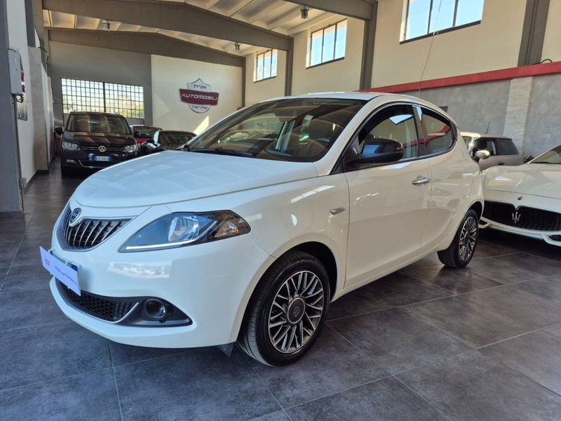Lancia Ypsilon 1.0 FireFly 5 porte S&S Hybrid Gold Plus