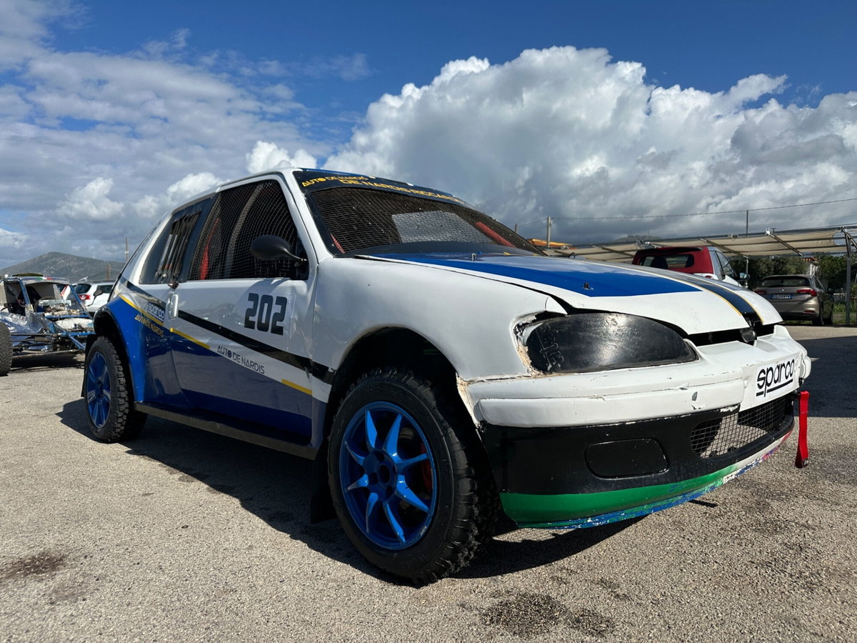 Peugeot 106 16V cat 3 porte Rallye (4)