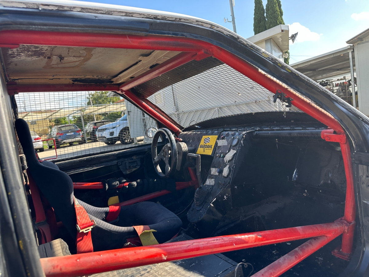 Peugeot 106 16V cat 3 porte Rallye (6)