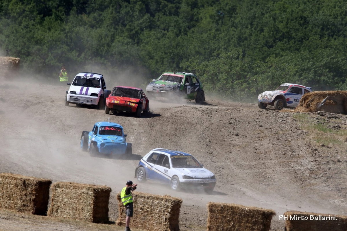 Peugeot 106 16V cat 3 porte Rallye (9)