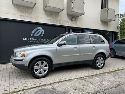 Volvo XC90 D5 AWD Geartronic Summum usata