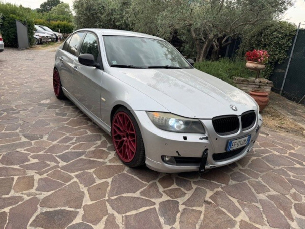 BMW Serie 3 320d cat Futura (2)
