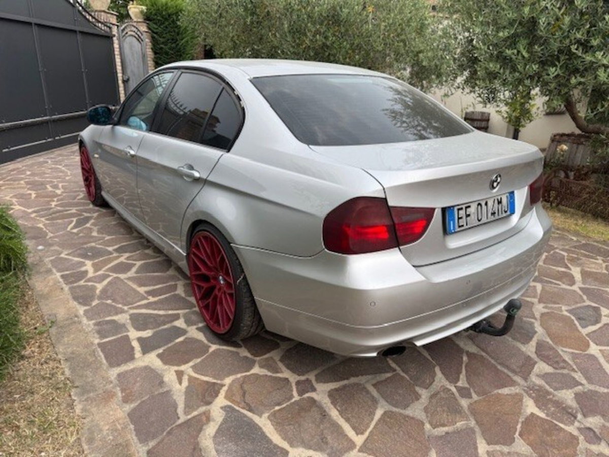 BMW Serie 3 320d cat Futura (4)