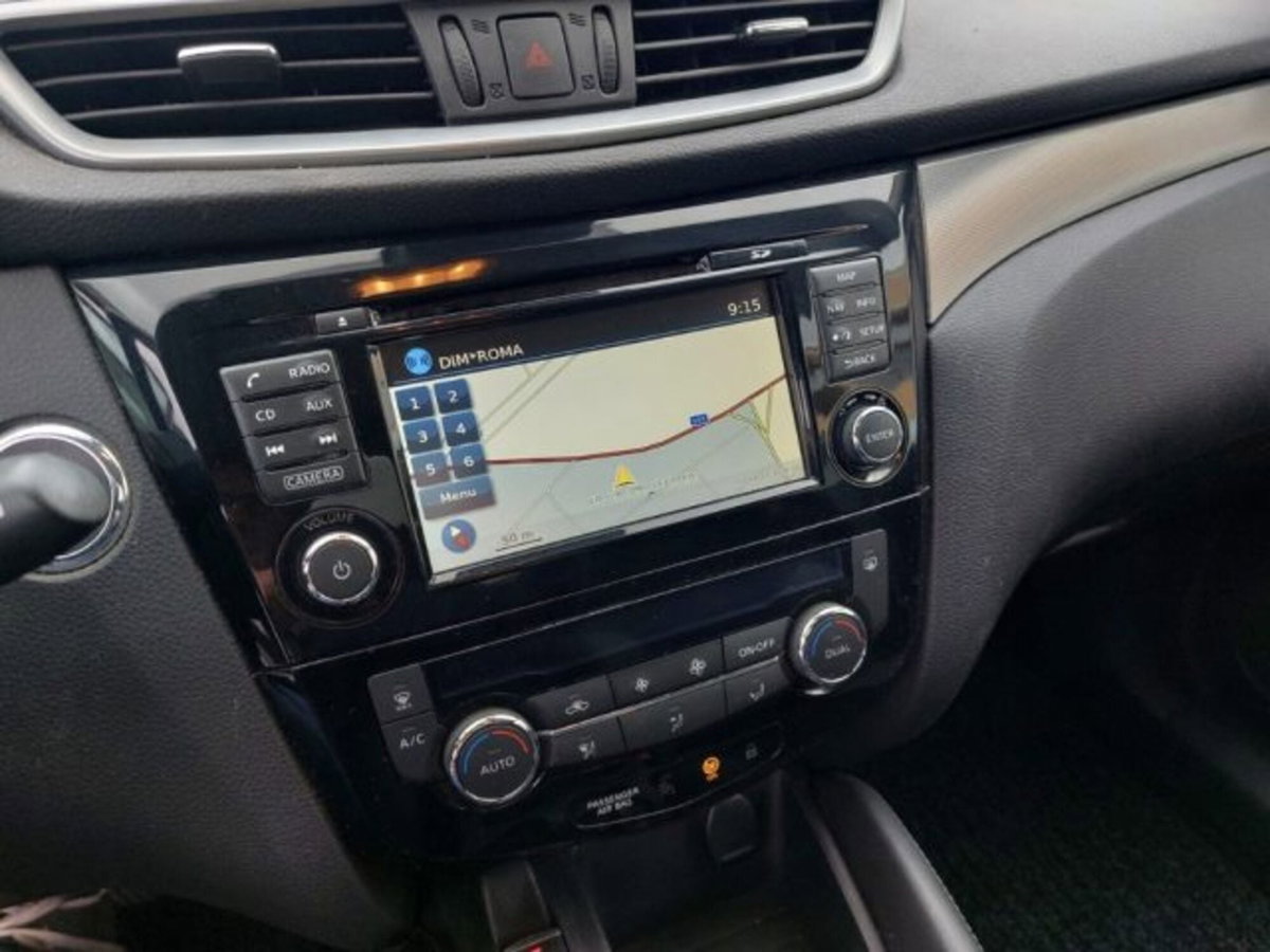 Nissan Qashqai 1.5 dCi Business (6)