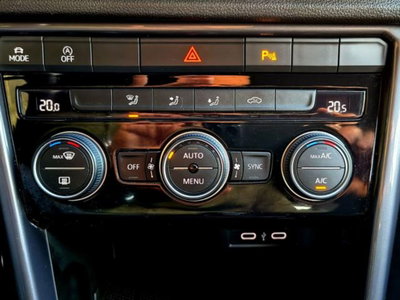 Volkswagen T-Roc 1.5 tsi R-Line (15)