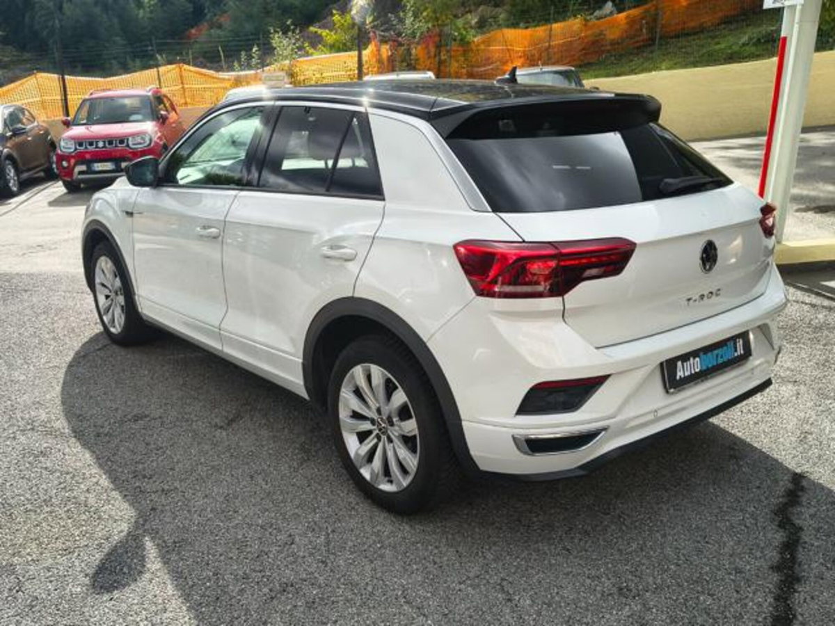 Volkswagen T-Roc 1.5 tsi R-Line (6)