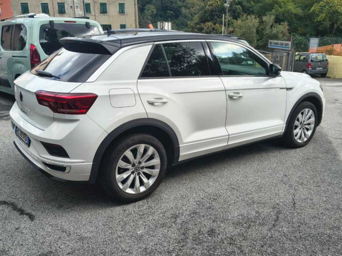 Volkswagen T-Roc 1.5 tsi R-Line (7)