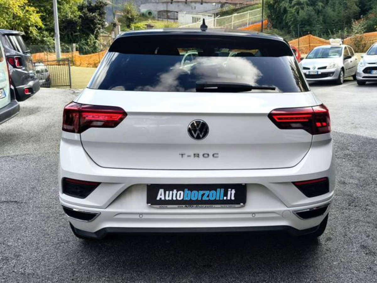 Volkswagen T-Roc 1.5 tsi R-Line (8)