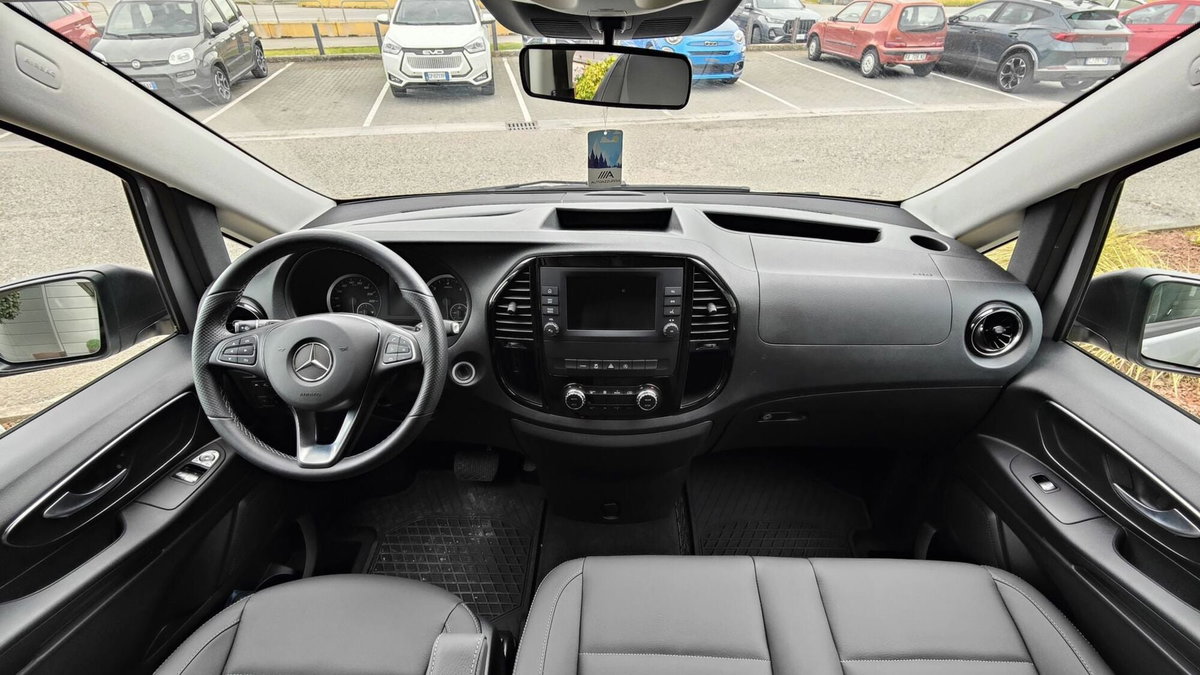 Mercedes-Benz Vito 2.0 116 CDI 4x4 PL Tourer Pro Extra-Long (11)