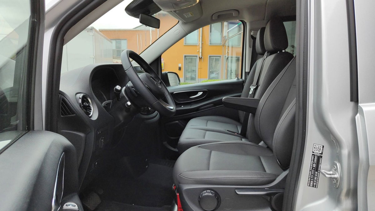 Mercedes-Benz Vito 2.0 116 CDI 4x4 PL Tourer Pro Extra-Long (9)