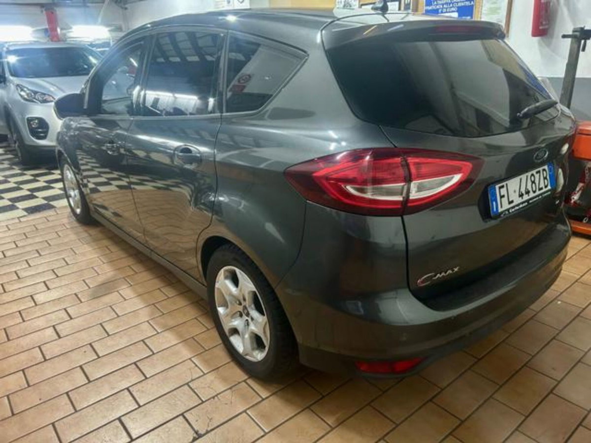 Ford C-Max 1.0 EcoBoost 100CV Plus (4)