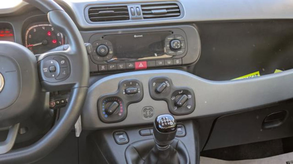 Fiat Panda 1.0 firefly hybrid s&s 70cv 5p.ti (7)