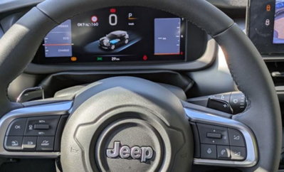 Jeep Avenger 1.2 turbo e-hybrid mhev Summit fwd 110cv edct6 (6)
