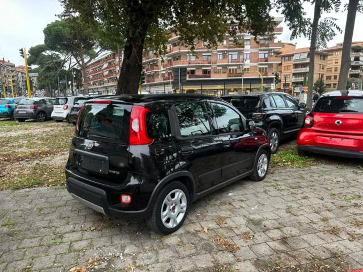 Fiat Panda 1.0 firefly hybrid s&s 70cv 5p.ti (2)