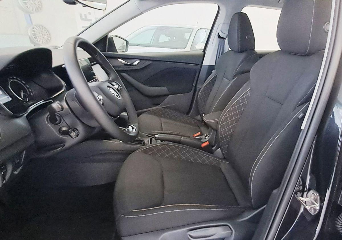 Skoda Kamiq 1.0 TSI 115 CV DSG Ambition (6)