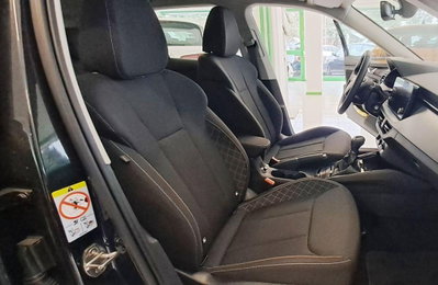 Skoda Kamiq 1.0 TSI 115 CV DSG Style (8)