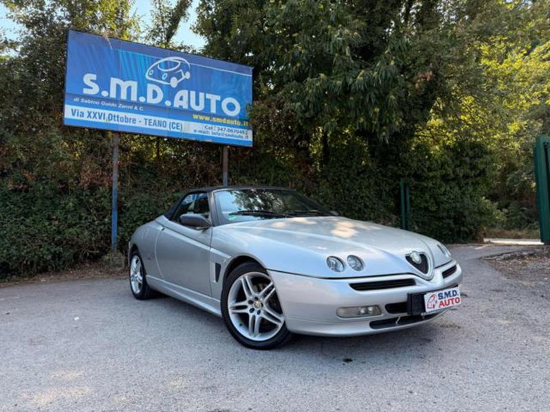 Alfa Romeo Spider 2.0i 16V Twin Spark cat Lux