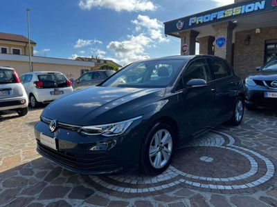 Volkswagen Golf 1.0 TSI EVO Life usata