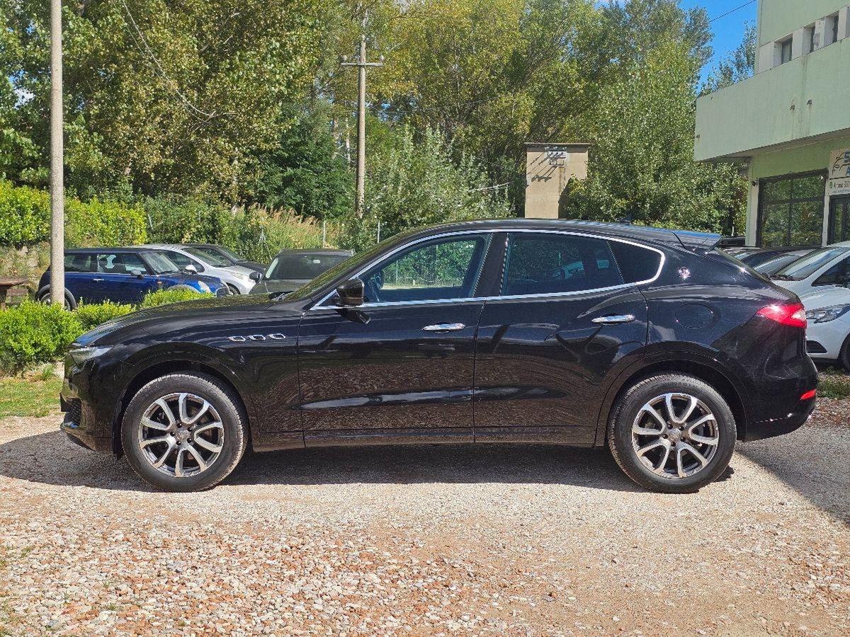 Maserati Levante Levante V6 Diesel AWD Granlusso (6)