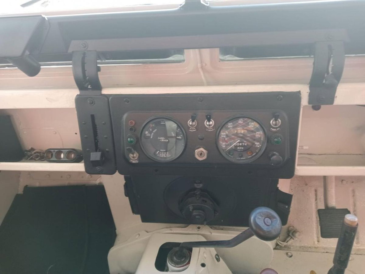 Land Rover Defender 110 2.5 Tdi cat Pick Up (7)